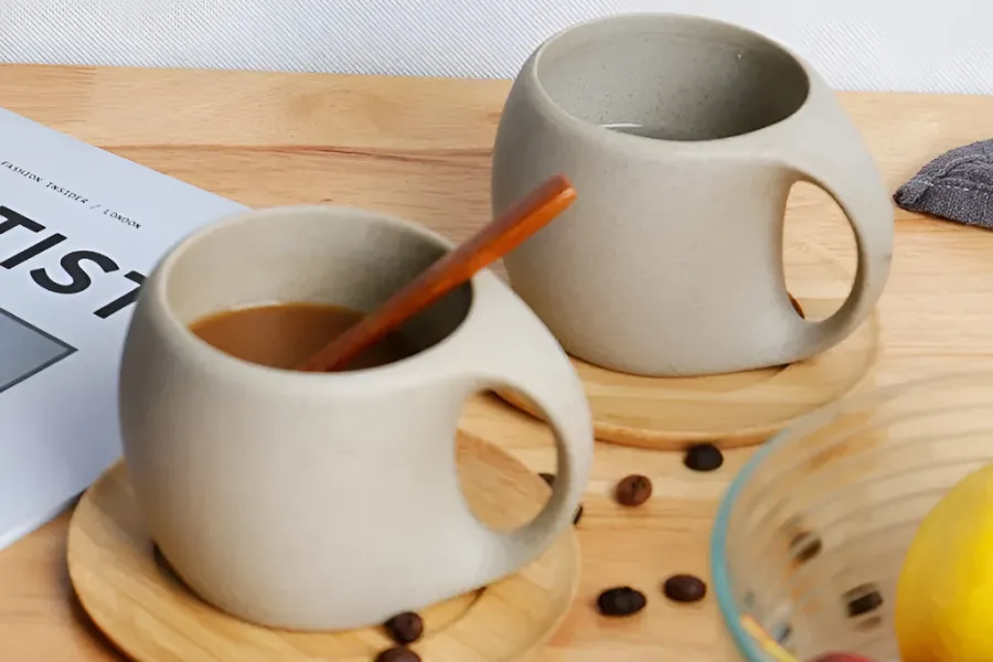 Retro Japanese Drinkware